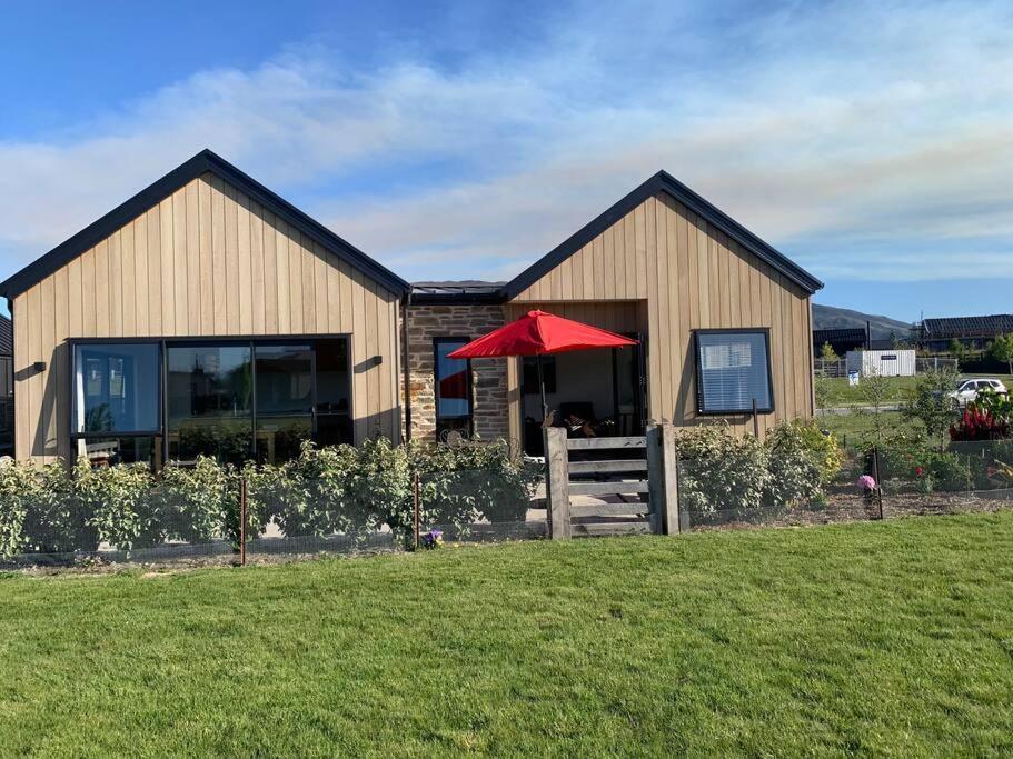 Alpine Abode Villa วานากา ภายนอก รูปภาพ